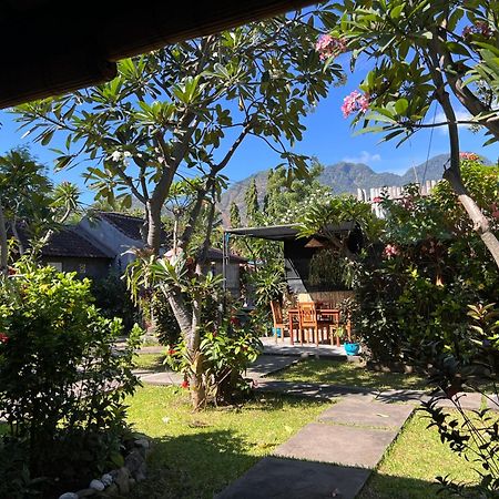 Pondok Shindu Guest House Pemuteran  Exterior photo
