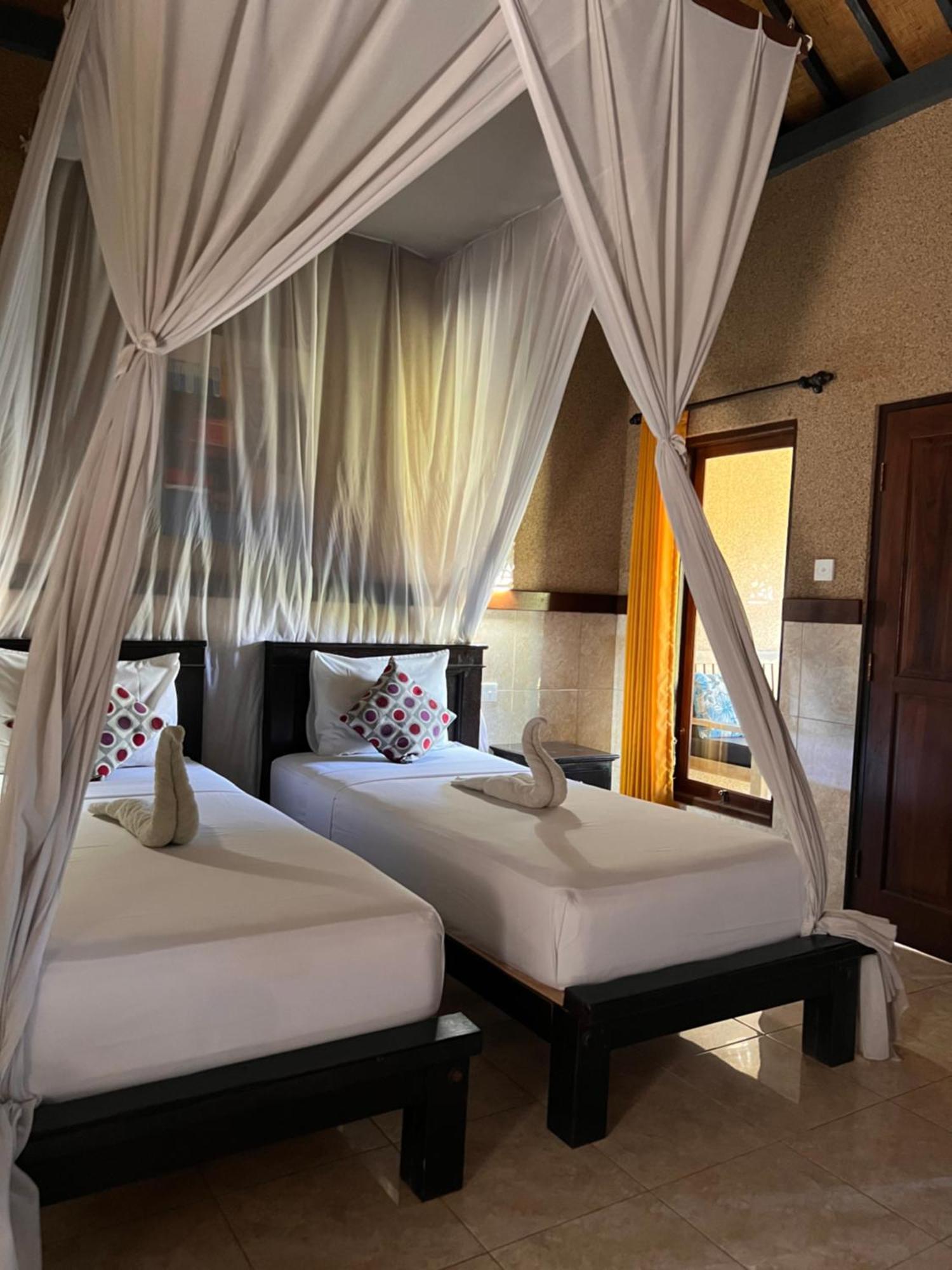 Pondok Shindu Guest House Pemuteran  Exterior photo