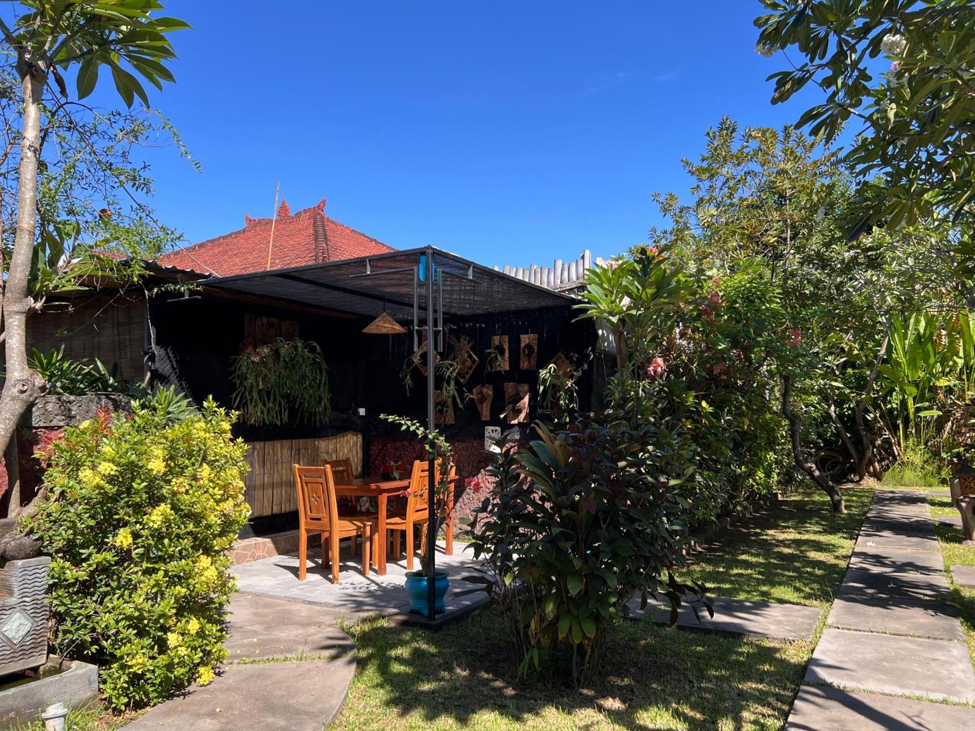 Pondok Shindu Guest House Pemuteran  Exterior photo